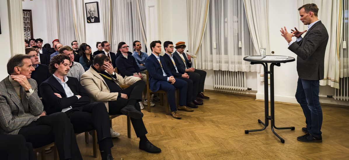 212 00881 David Peters