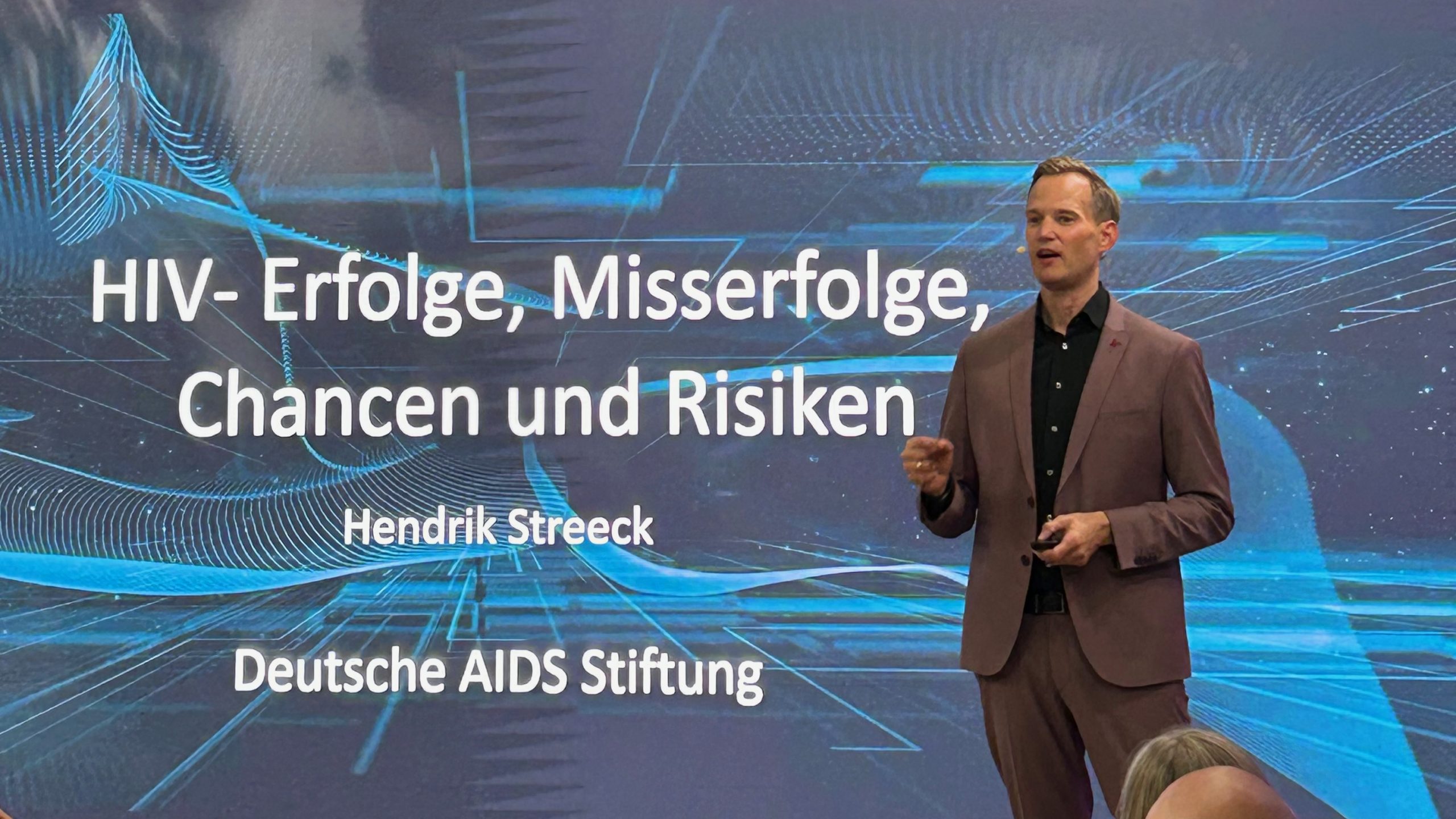 212 00881 David Peters